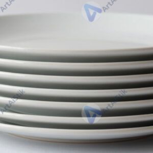 Тарелки стопкой