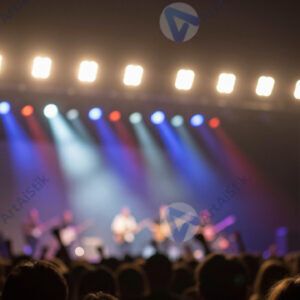 Размытые световые точки на концерте