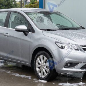 Автомобиль в автомойке