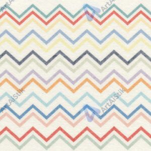 Зигзагообразные полосы разноцветных линий создают ритмичный паттерн.