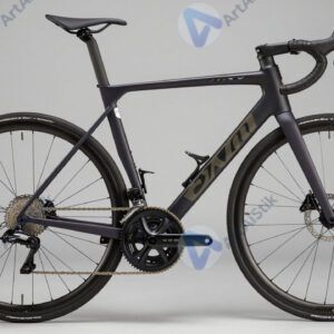 Шоссейный велосипед на треноге