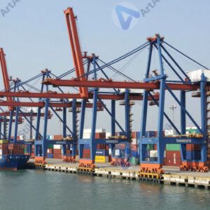 Большой контейнерный порт