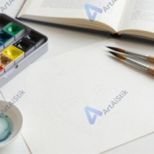 Стол с акварельными красками