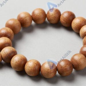 Набор деревянных бусин и шнур