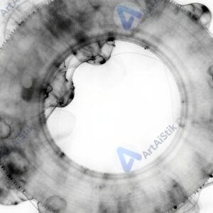 Абстрактный чернильный круг с размытыми краями.