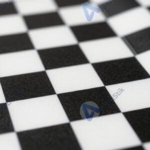 Шахматная доска крупным планом