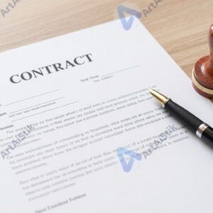 Контракт на столе