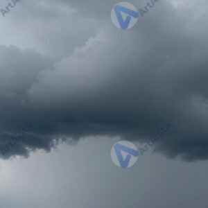 Серебристые облака перед грозой