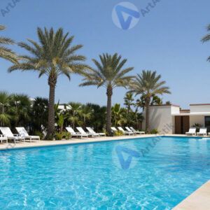 Бассейн под открытым небом, бирюзовая вода, пальмы, солнце. Бассейн под открытым небом